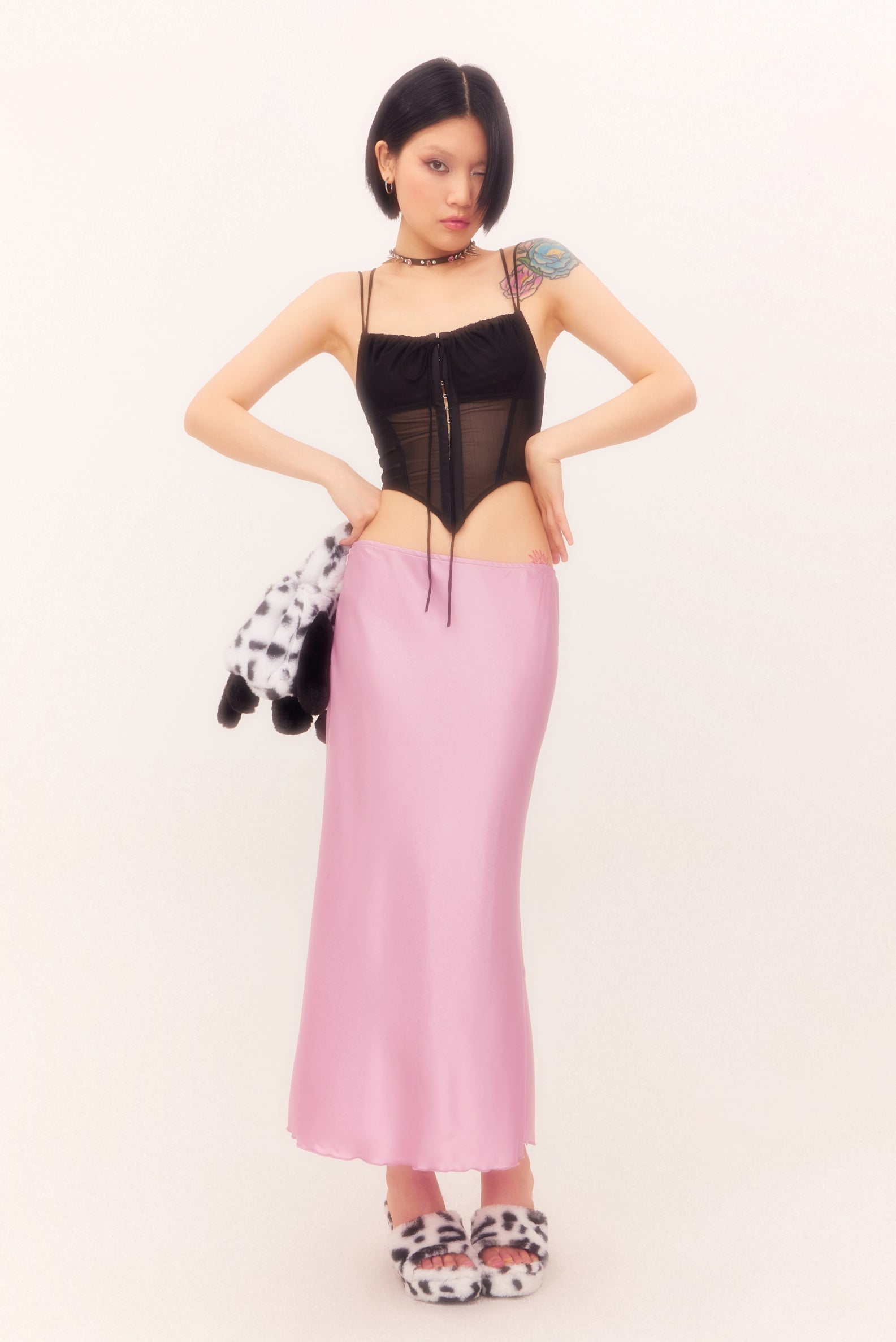 ミニスカート Nodress Baby Pink Satin Fishtail Skirt Nodress Baby Pink Satin Fishtail Skirt – Nφdress